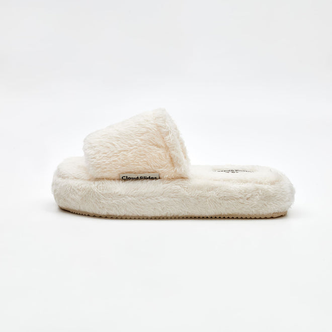 Cloud Slides - Huggy